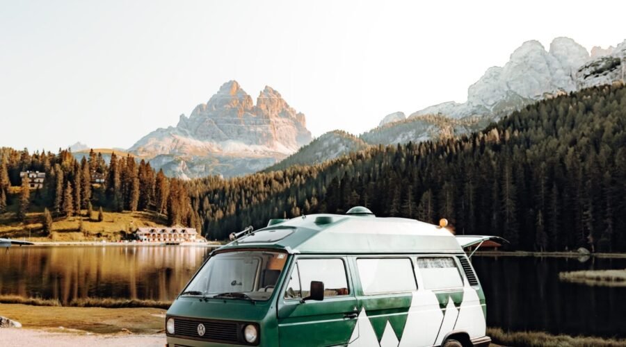 daniel-j-schwarz-Hhe9c31780A-unsplash